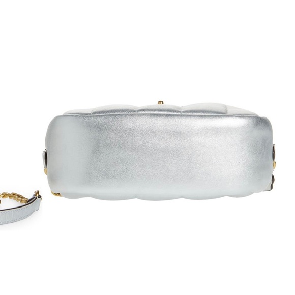 Coach Metallic Silver Quilted crossbody - Picture 4 of 5